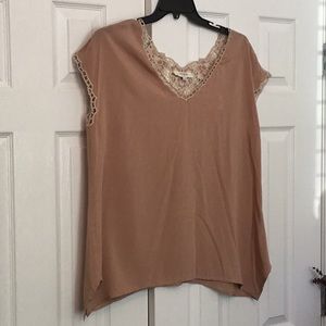 Umgee boutique blouse in large